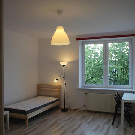 Trzyosobowy Pokoj W Mieszkaniu Czteropokojowym W Centrum Gdyni. Appartement Gdynia Buitenkant foto